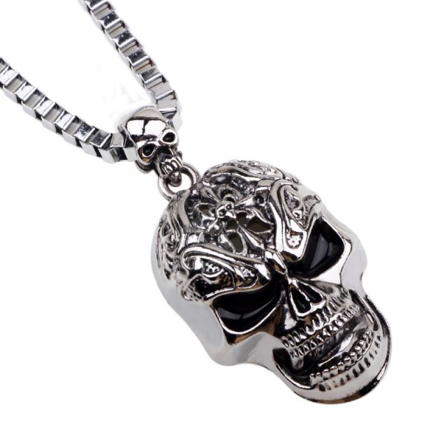 Long Hip-Hop Necklace with Pendant Skulls